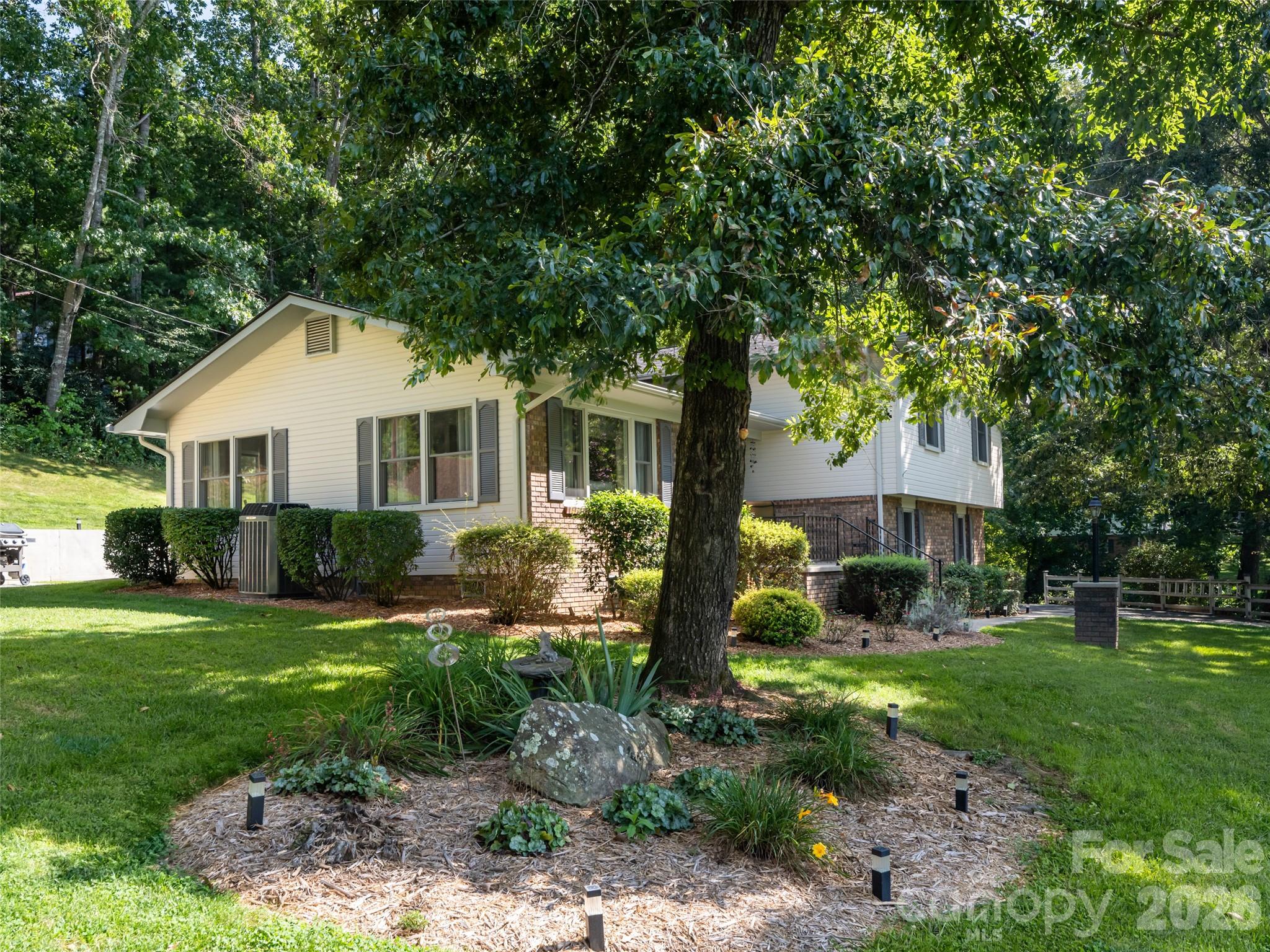 1 Morris Drive