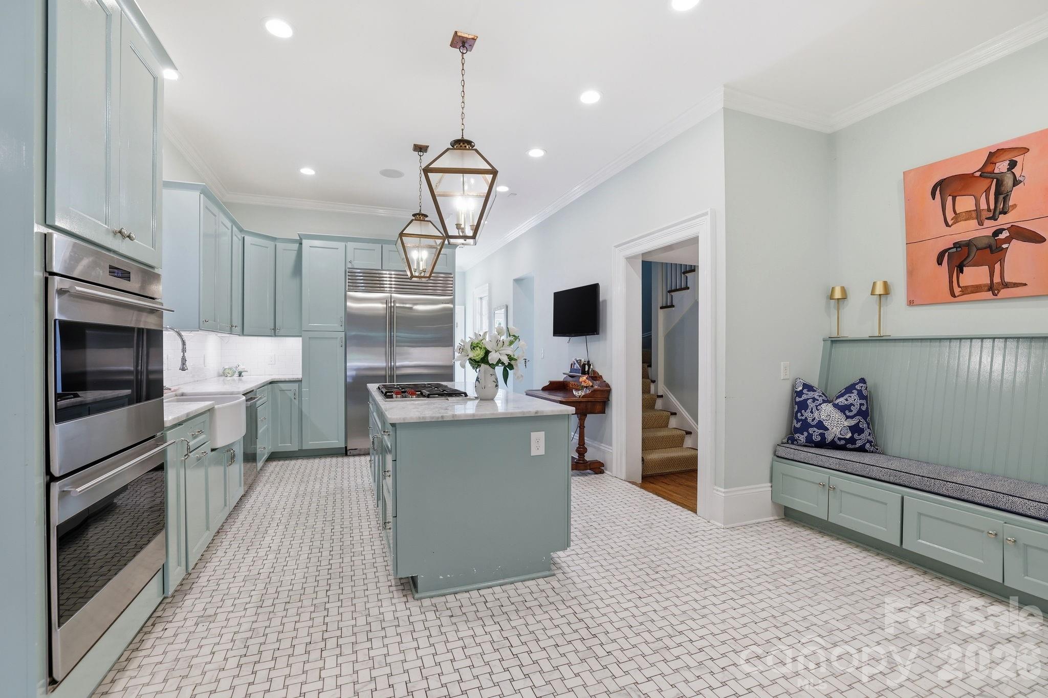 Myers Park - Residential