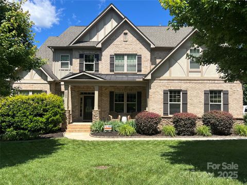 2289 Pine Valley Drive Denver NC 28037