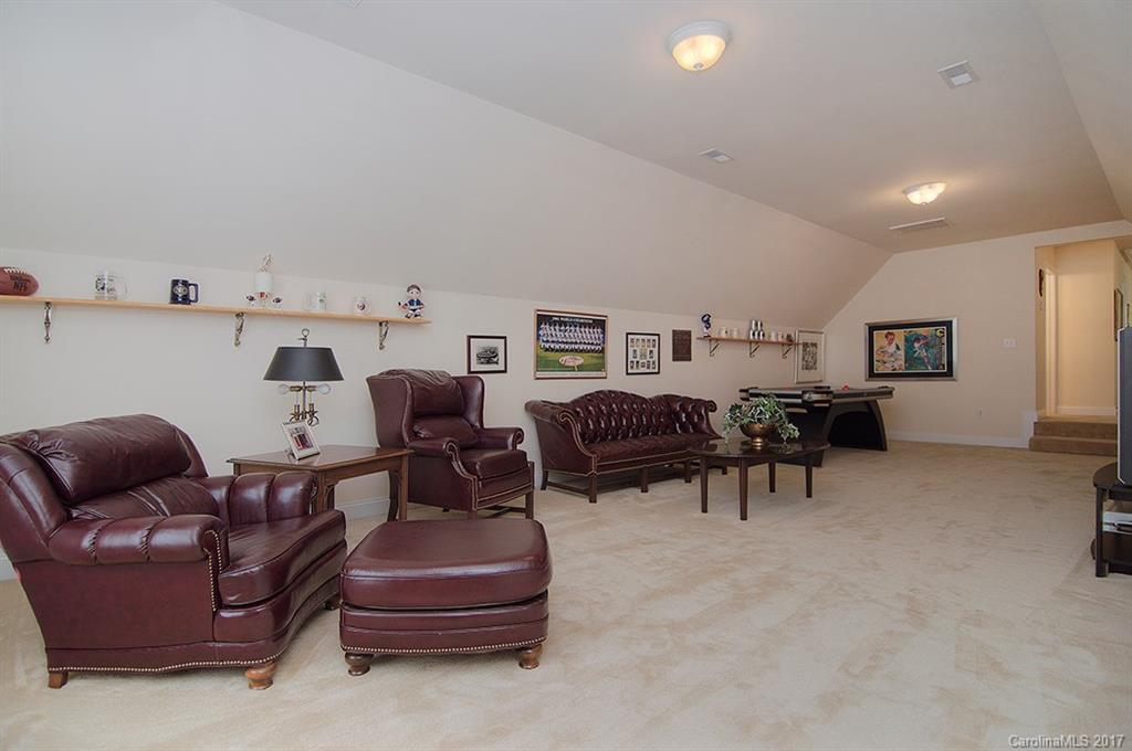 Lake Shore - Residential