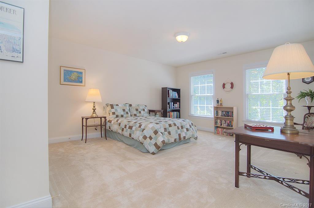 Lake Shore - Residential