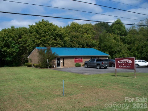Photo of 956 Reepsville Road, Lincolnton, NC 28092 (MLS # 4425516)
