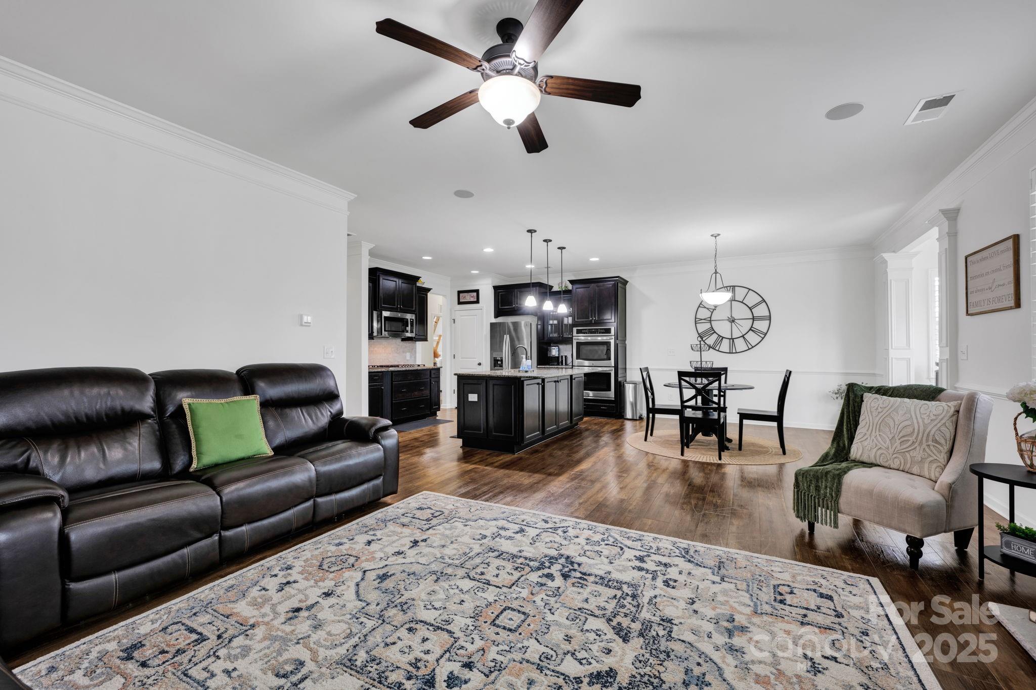 Wellesley - Residential