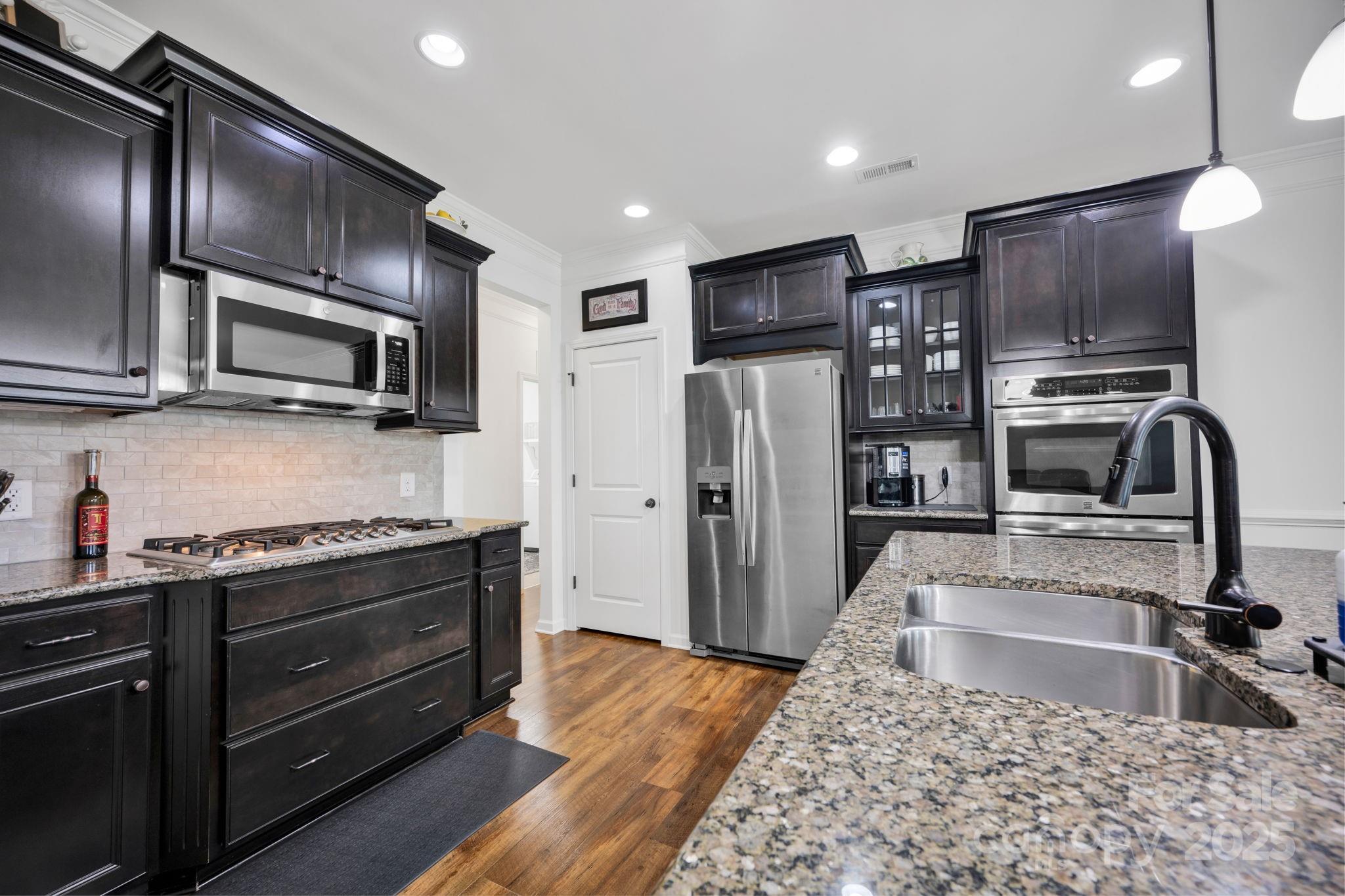 Wellesley - Residential