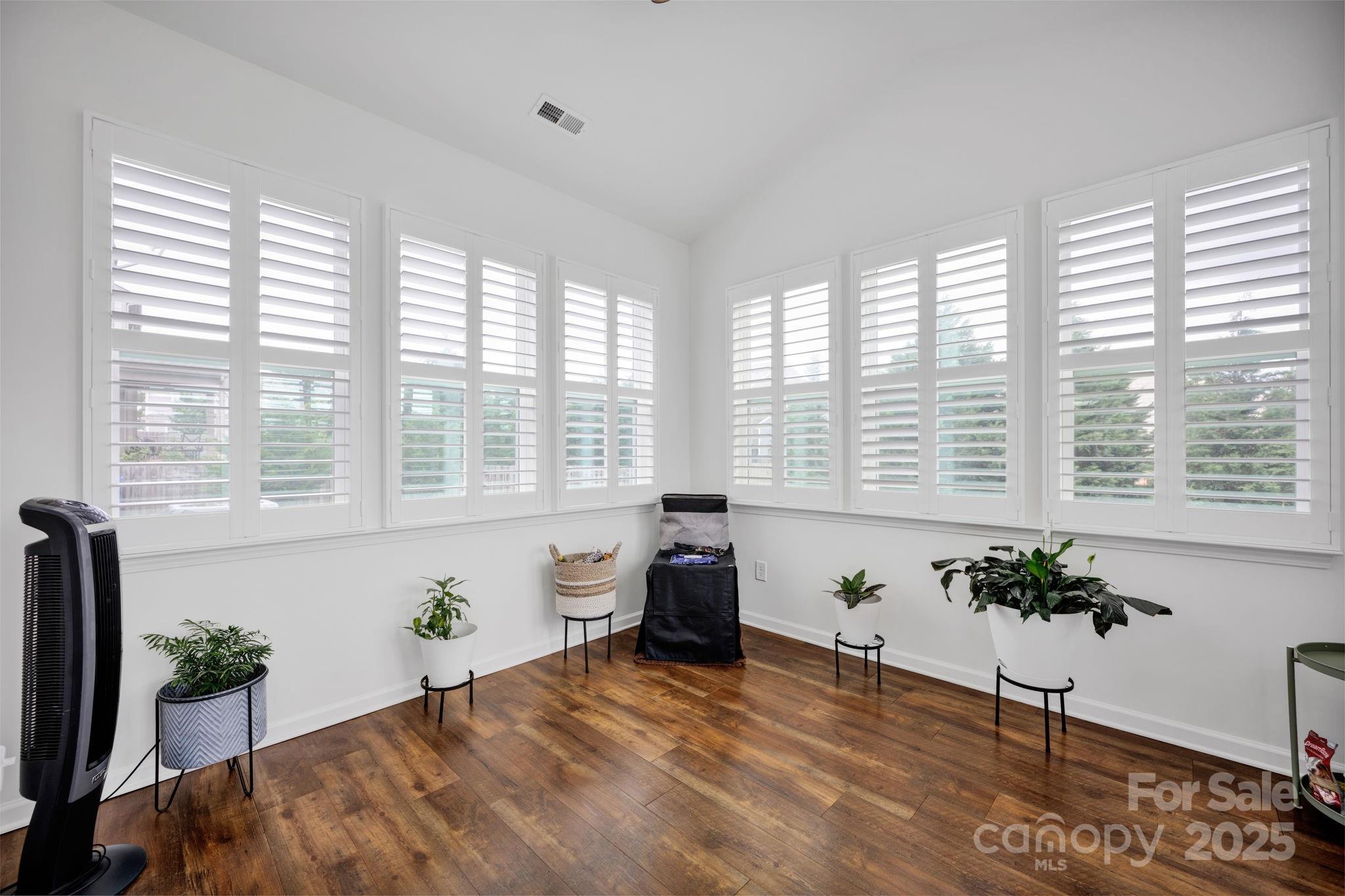 Wellesley - Residential