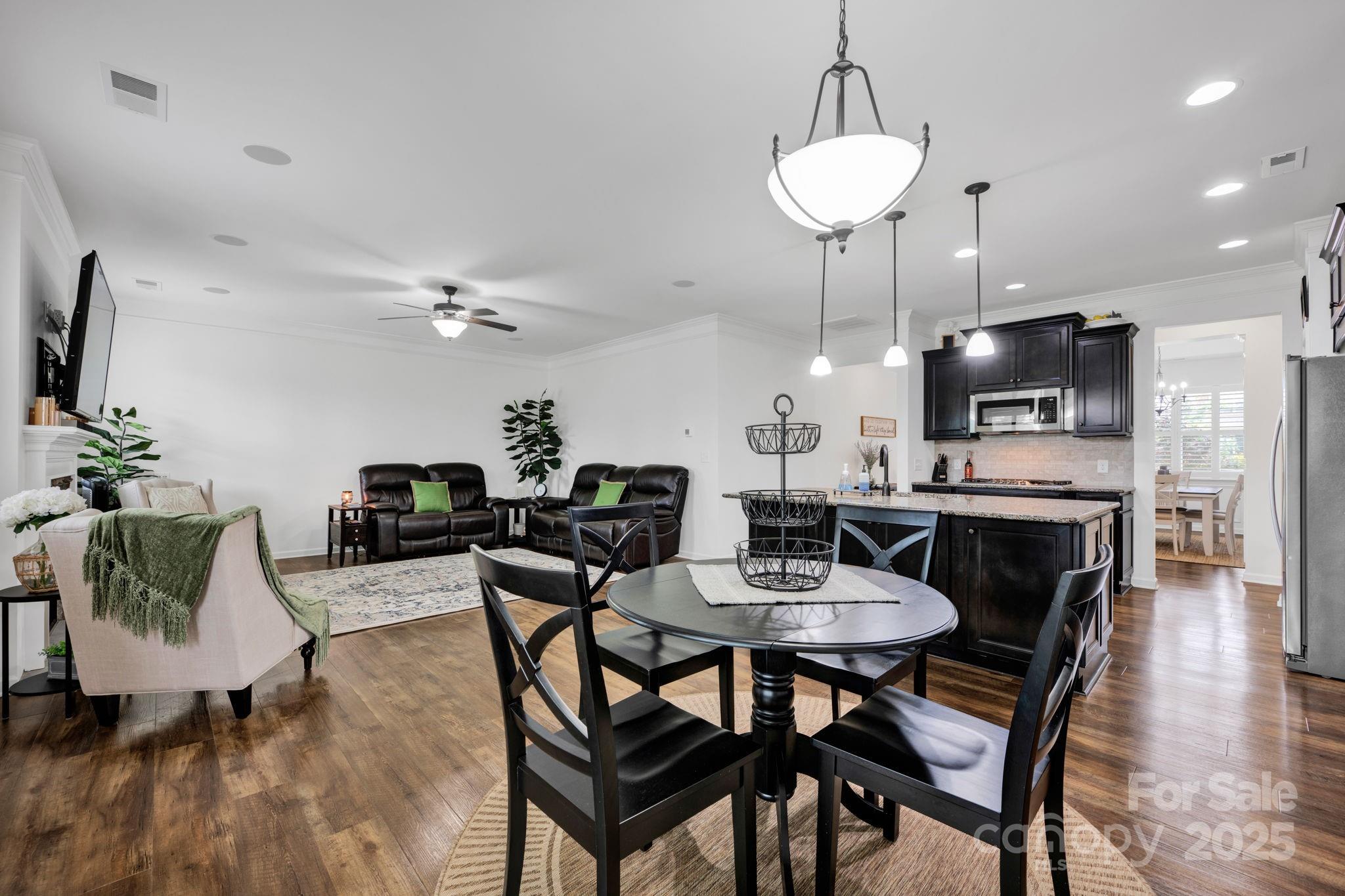 Wellesley - Residential