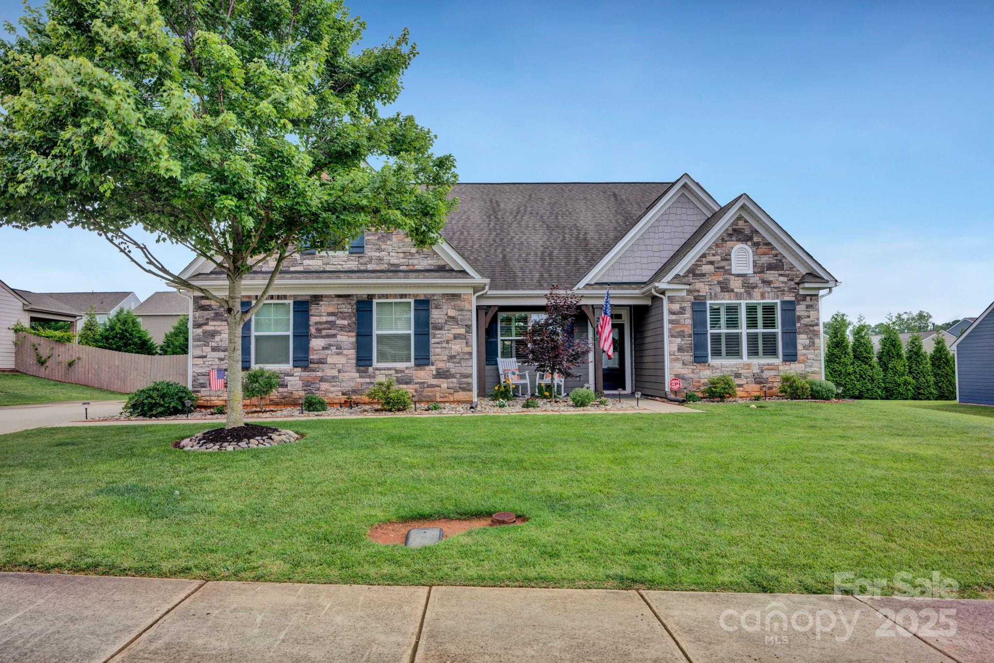 246 Bushney Loop