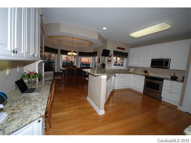 Tega Cay - Residential