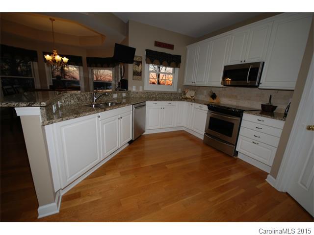 Tega Cay - Residential