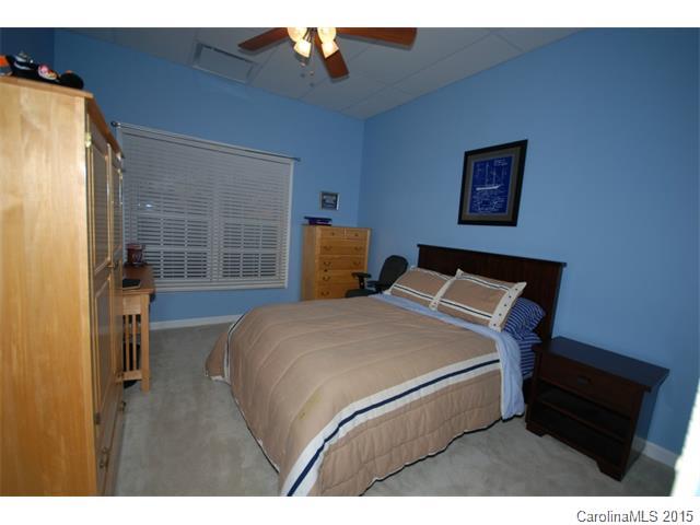 Tega Cay - Residential