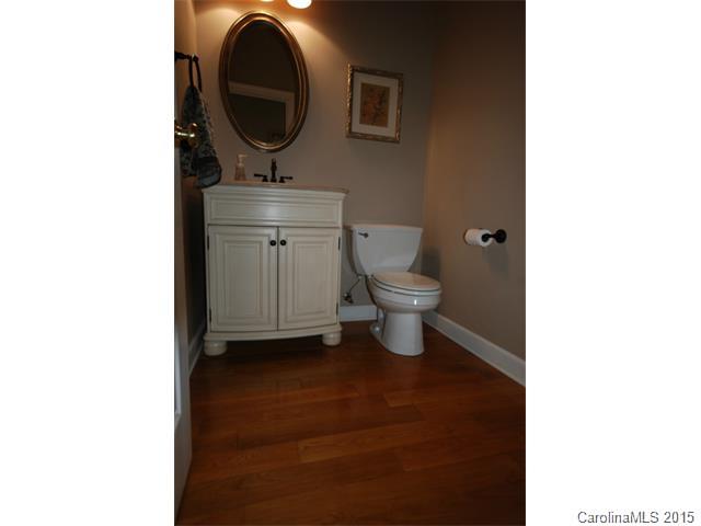 Tega Cay - Residential