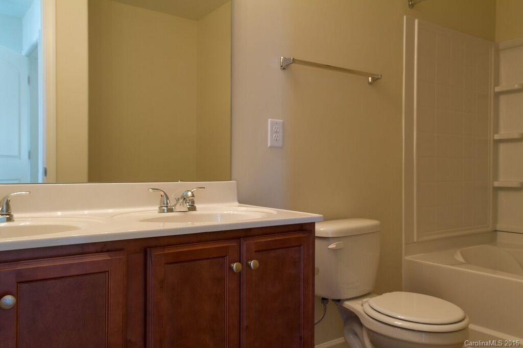 Gunnars Ridge - Residential