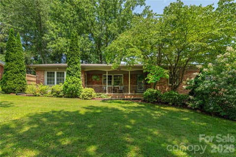 Photo of 102 Azalea Drive, Waynesville, NC 28786 (MLS # 4416680)