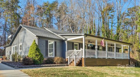 9401 Elvis Drive Charlotte NC 28215