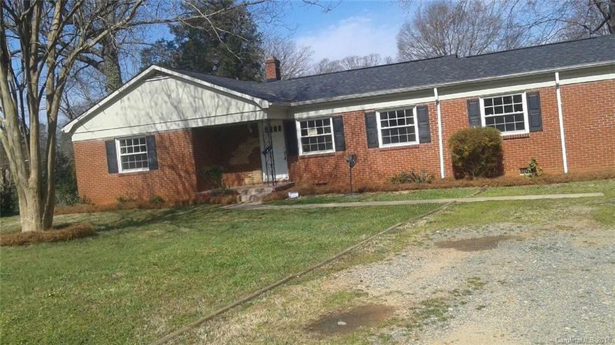 Total Renovation New 30 year roof, HVAC package unit, stainless appliances, and much more. Beautiful upgraded home located close to uptown. Move-in Ready, updated bathrooms & kitchen w/ custom back splash to match, 3 bedroom and 2 full bath brick ranch with the over sized half acre back yard. Neutral fresh paint and custom finished hardwoods. Hardwood floors throughout with ceramic tile floors in baths. Can't beat this location! Quiet neighborhood convenient to everything!