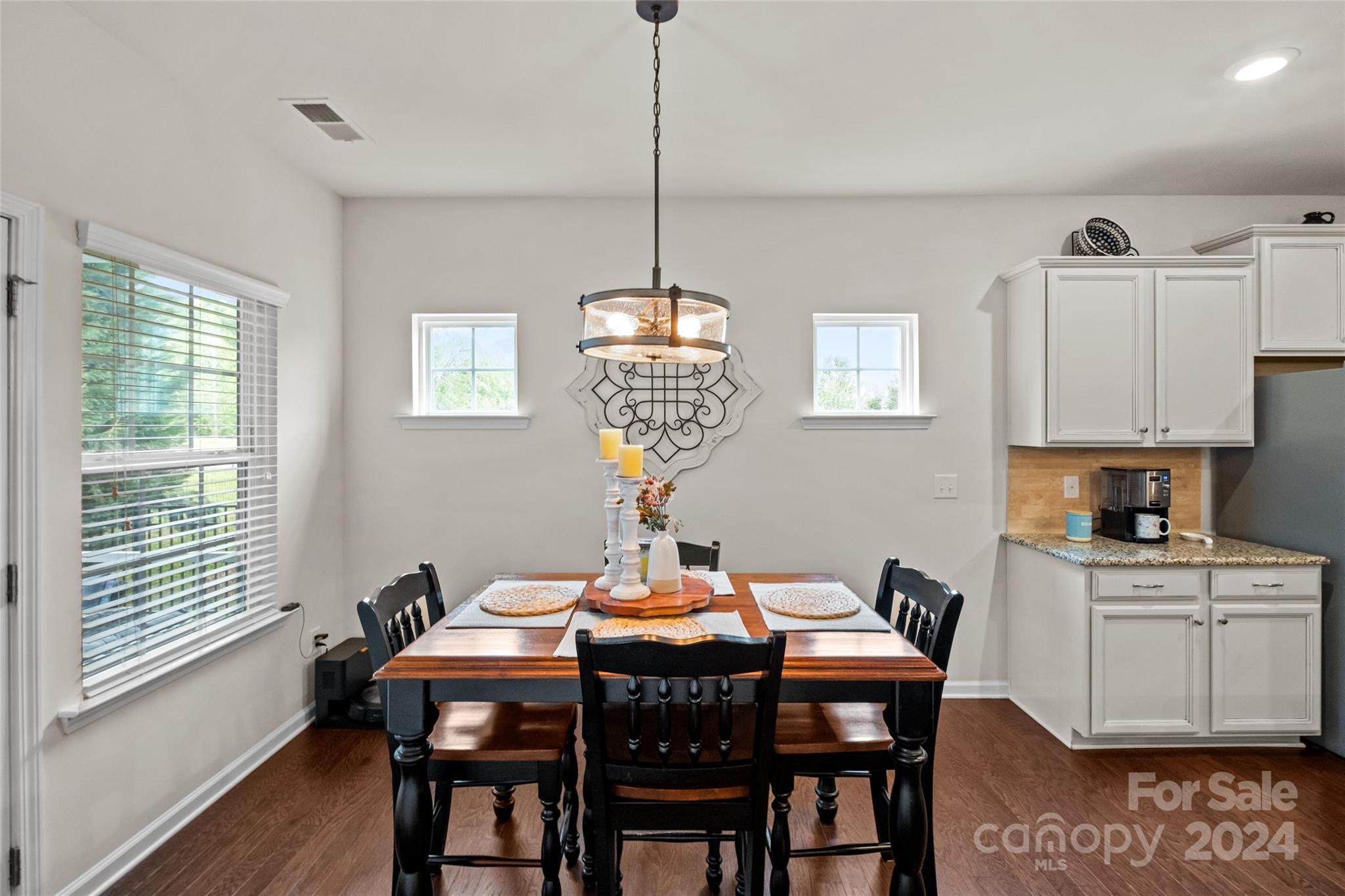 Summerhouse at Paddlers Cove - Residential