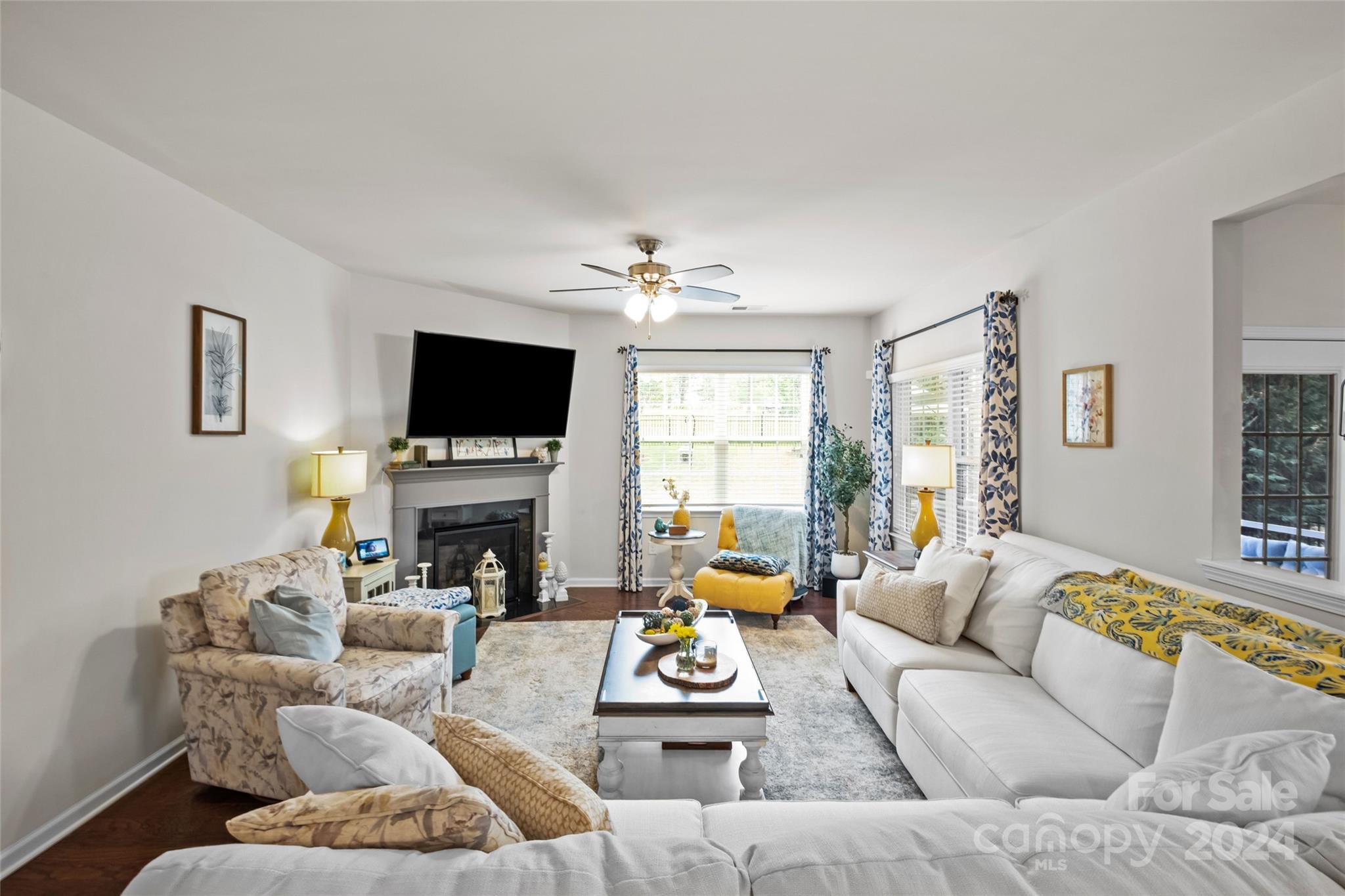 Summerhouse at Paddlers Cove - Residential