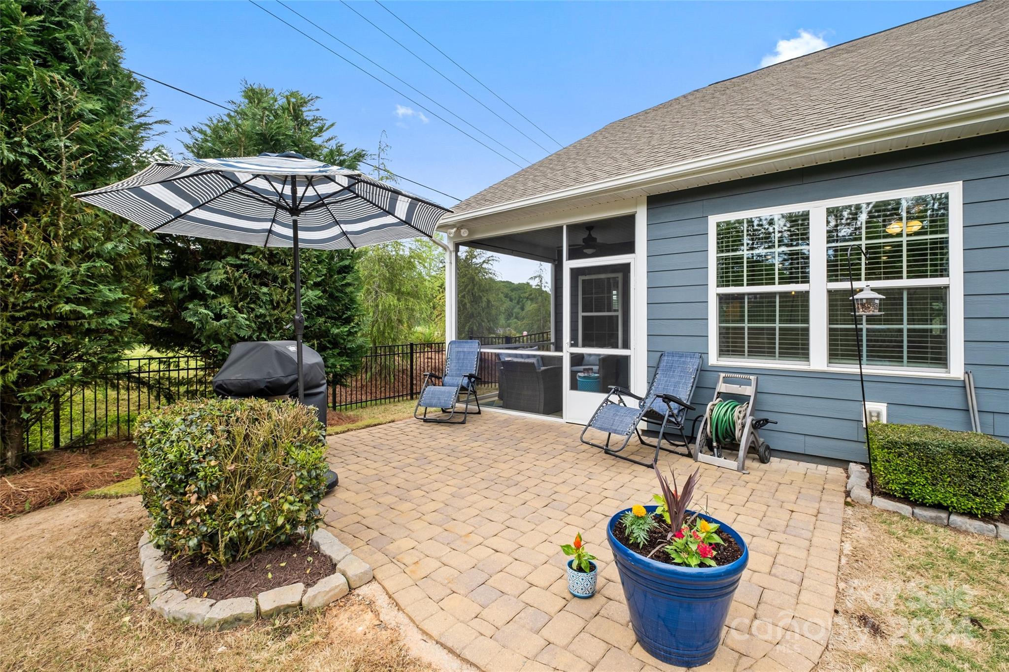 Summerhouse at Paddlers Cove - Residential
