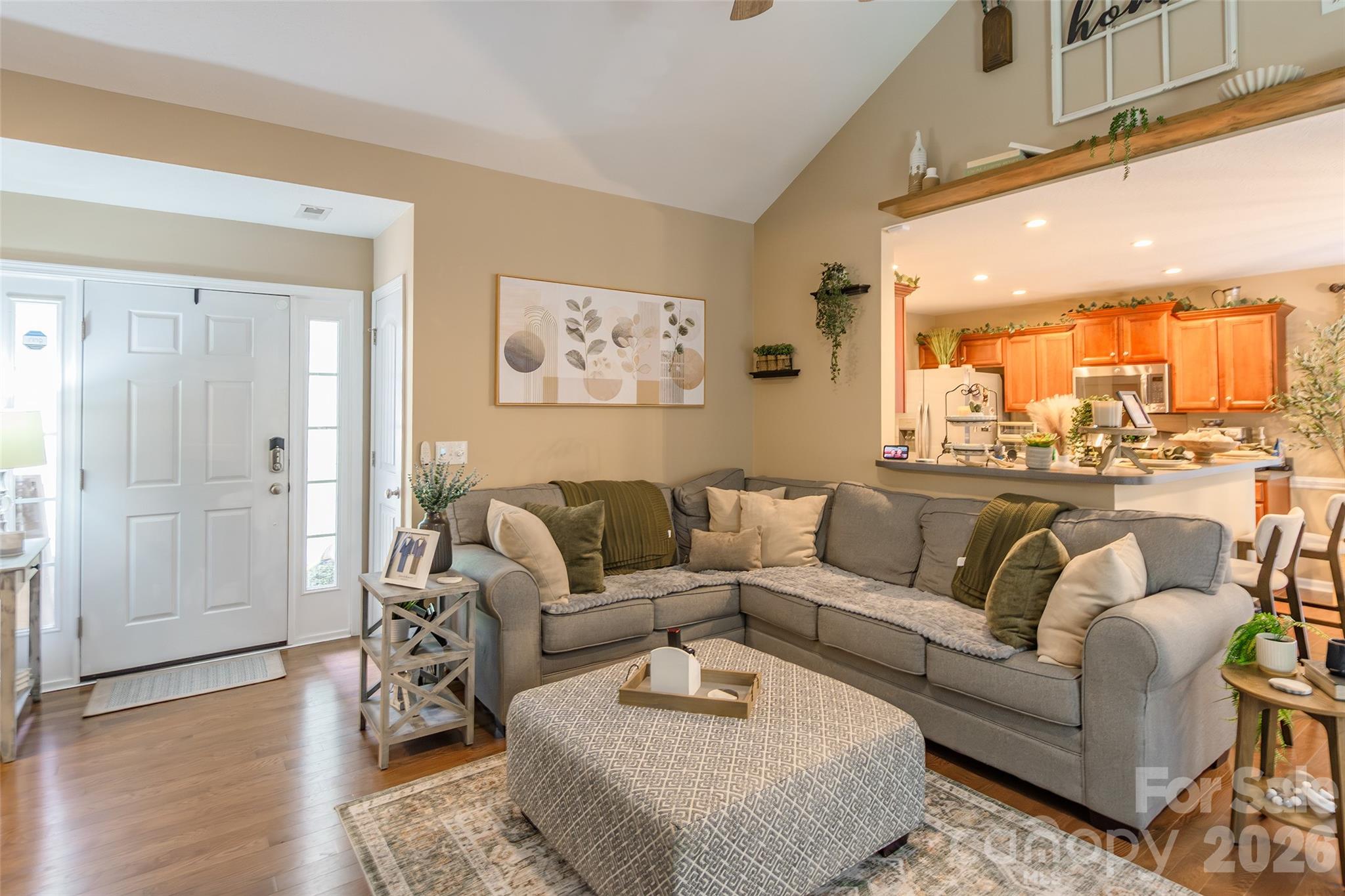 1079 Warpers Lane