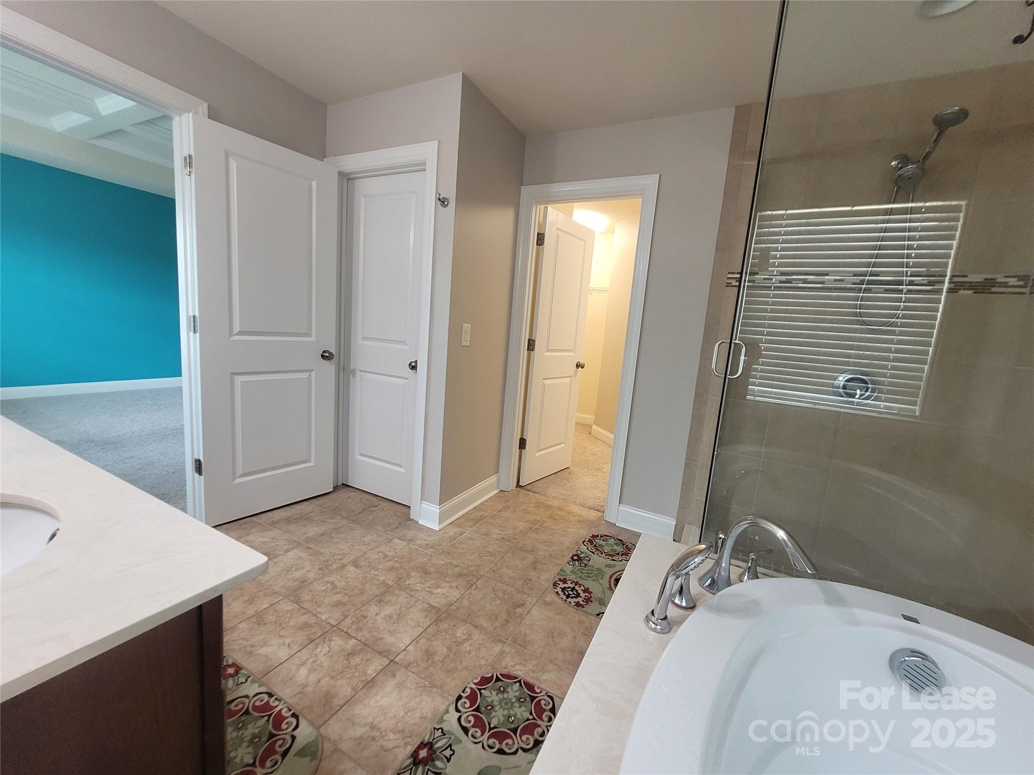 Oakland Pointe - Residential Lease