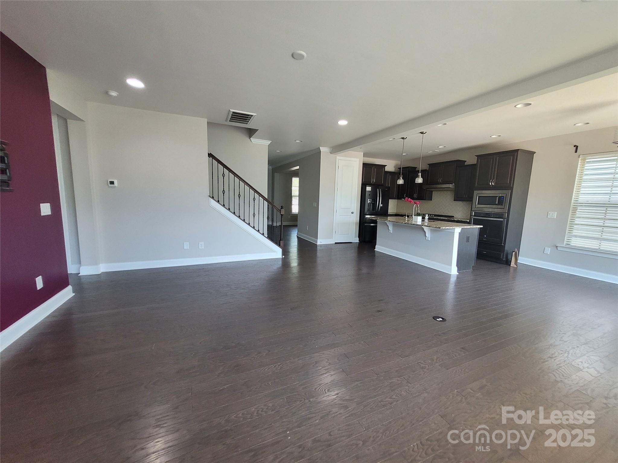 Oakland Pointe - Residential Lease