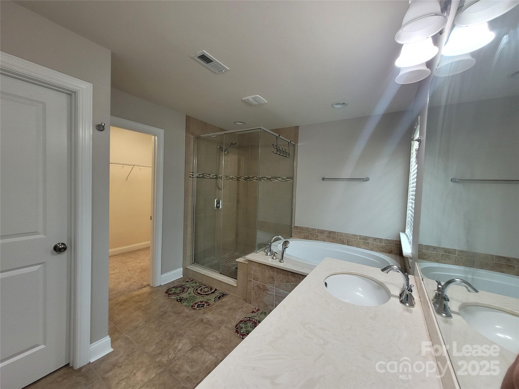 Oakland Pointe - Residential Lease