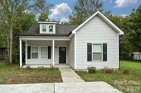 Photo of 624 Harrison Street, Rock Hill, SC 29730 (MLS # 4393031)