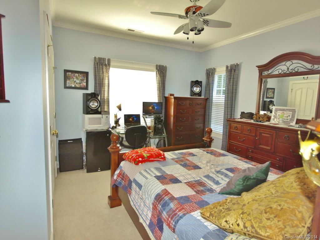 Macaulay - Residential