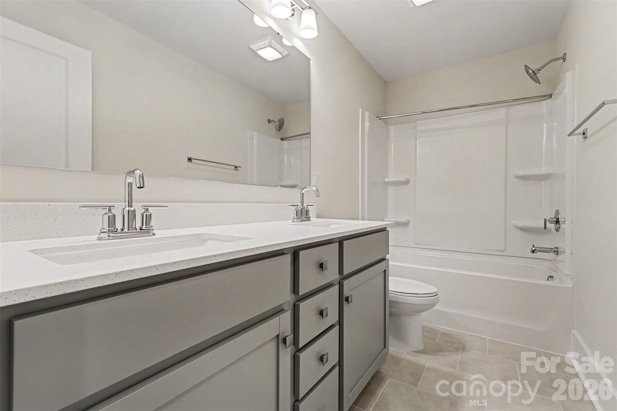 Lake Plaza - Residential