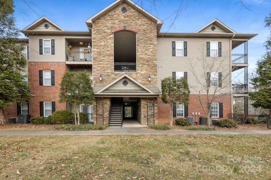 Tastefully renovated condo on first floor. Beautifully updated kitchen with all new stainless steel appliances, new granite counters, new cabinetry and subway tile. New chair-height, low-flush toilets in each bathroom. Each of the 3 bedrooms had carpeting replaced in 2020. Located just minutes from Hendersonville Road and the Biltmore area and the various amenities offered. Covered porch that includes a utility closet. Come check out this affordable Asheville condo!