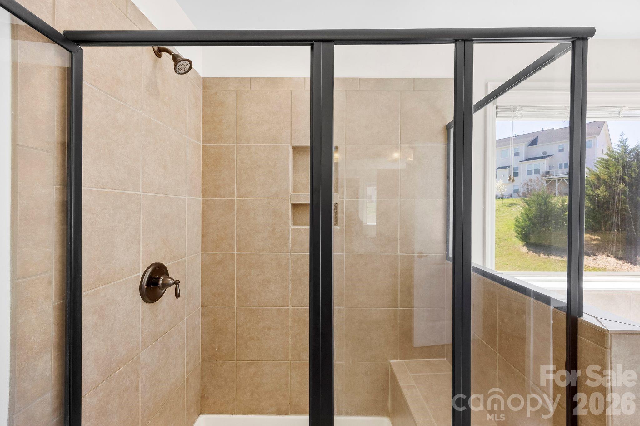 Bridge Pointe - Residential