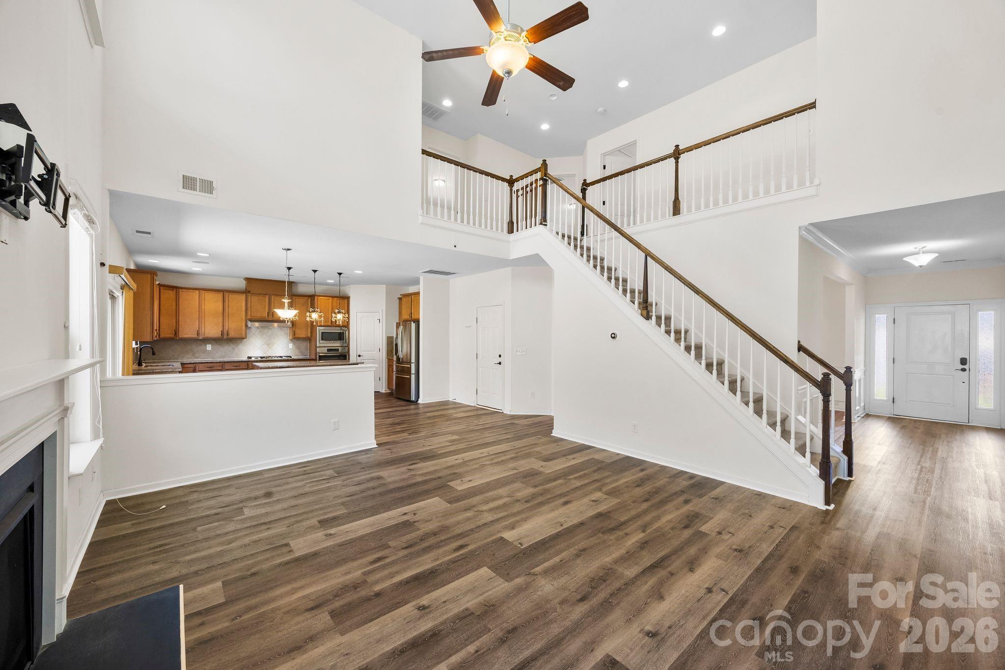 Bridge Pointe - Residential