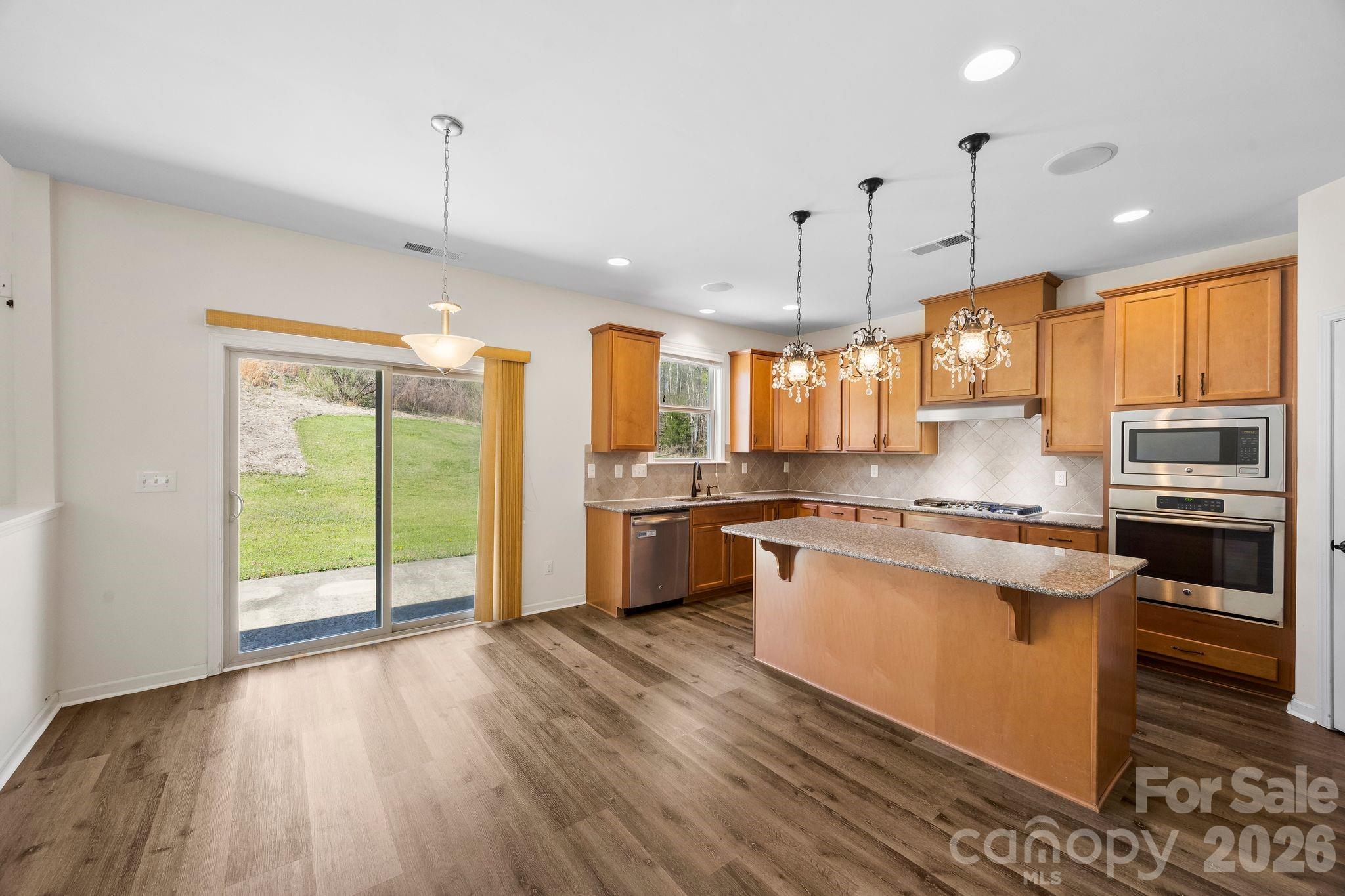 Bridge Pointe - Residential