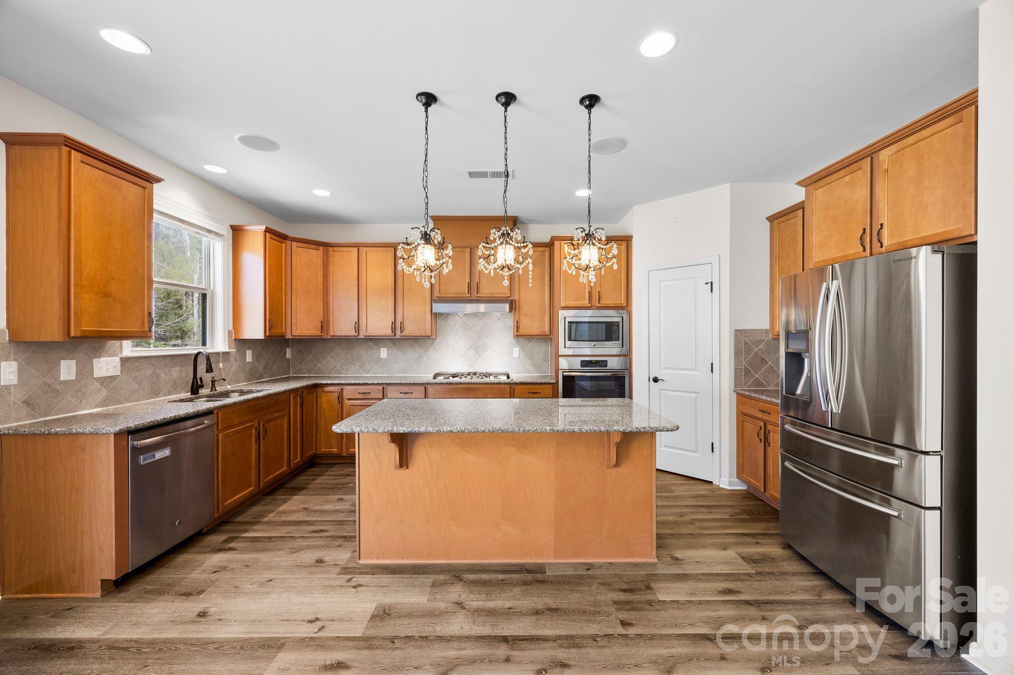 Bridge Pointe - Residential