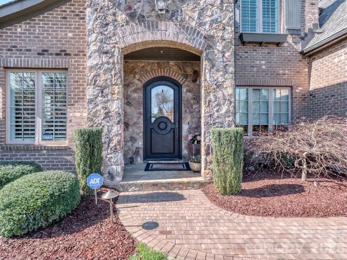 Shadowcreek - Residential