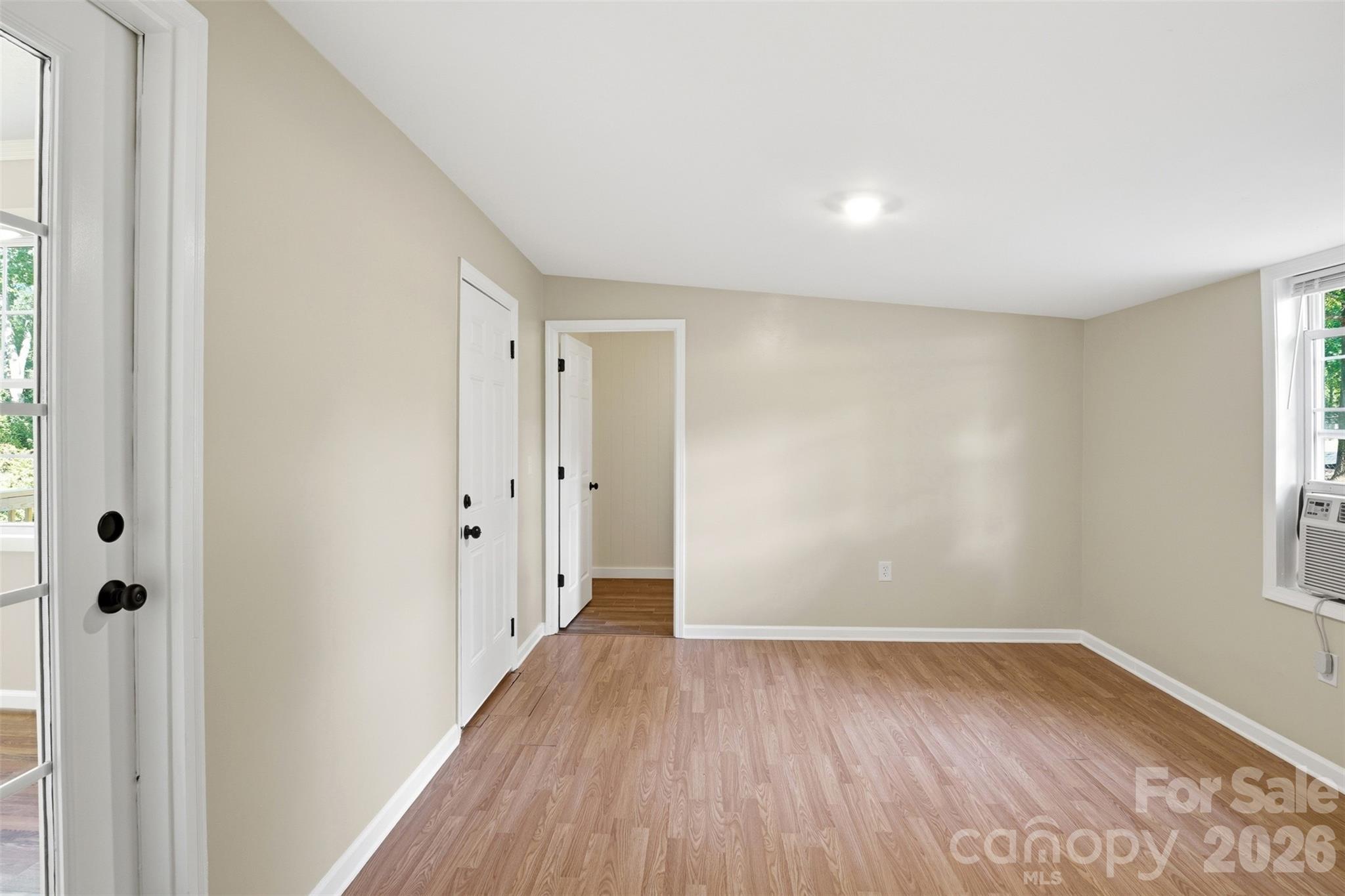 Woodlawn Park - Residential