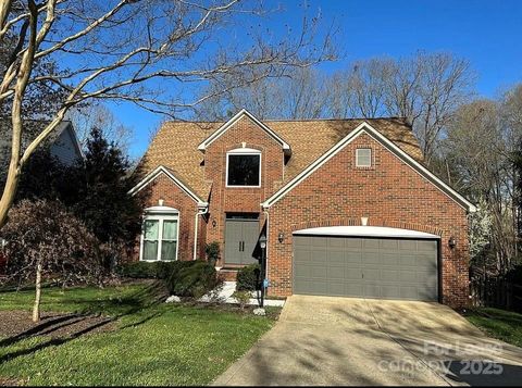 519 Delburg Street Davidson NC 28036