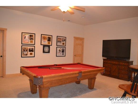 Wolf Ridge - Residential