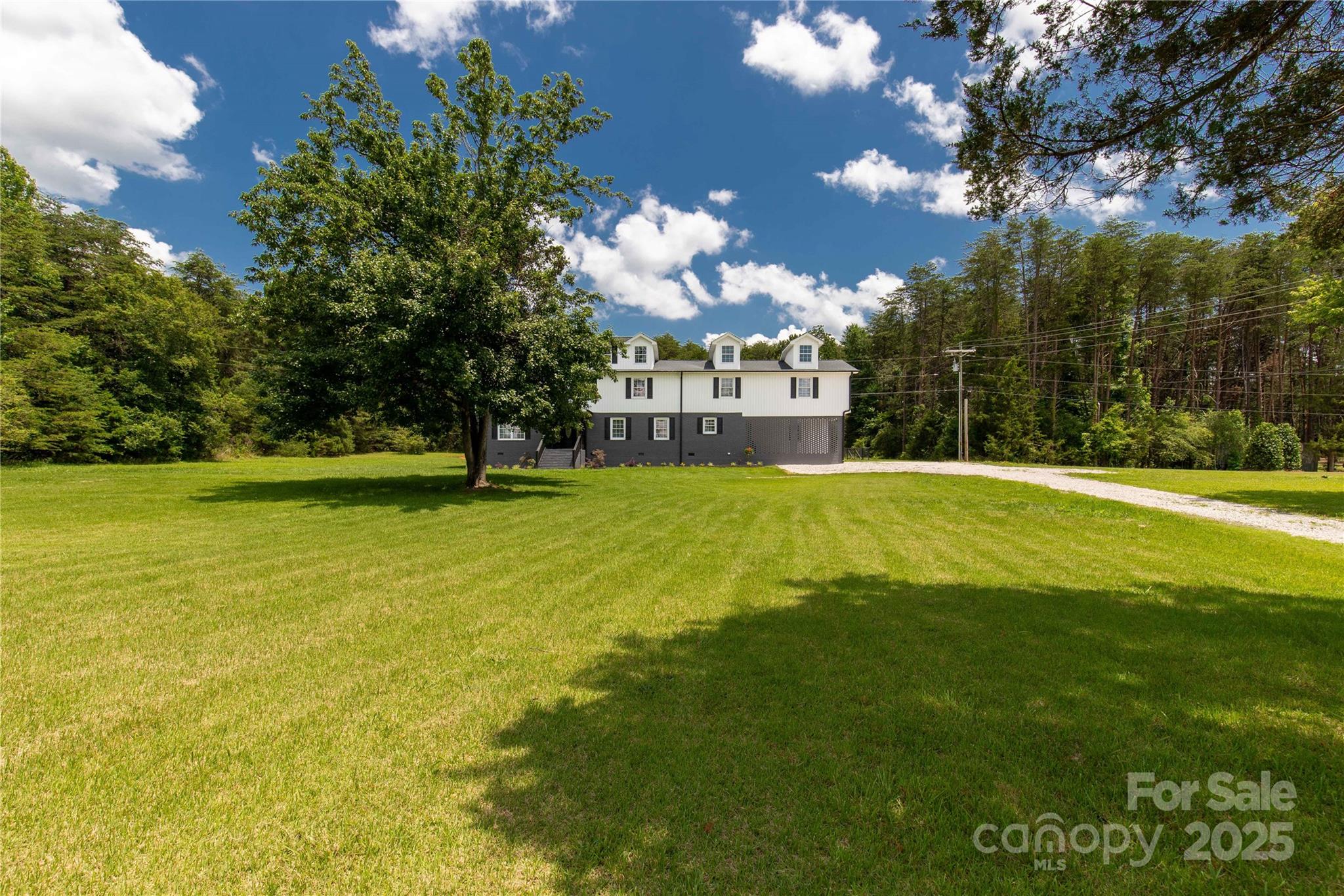 330 Skyview Drive
