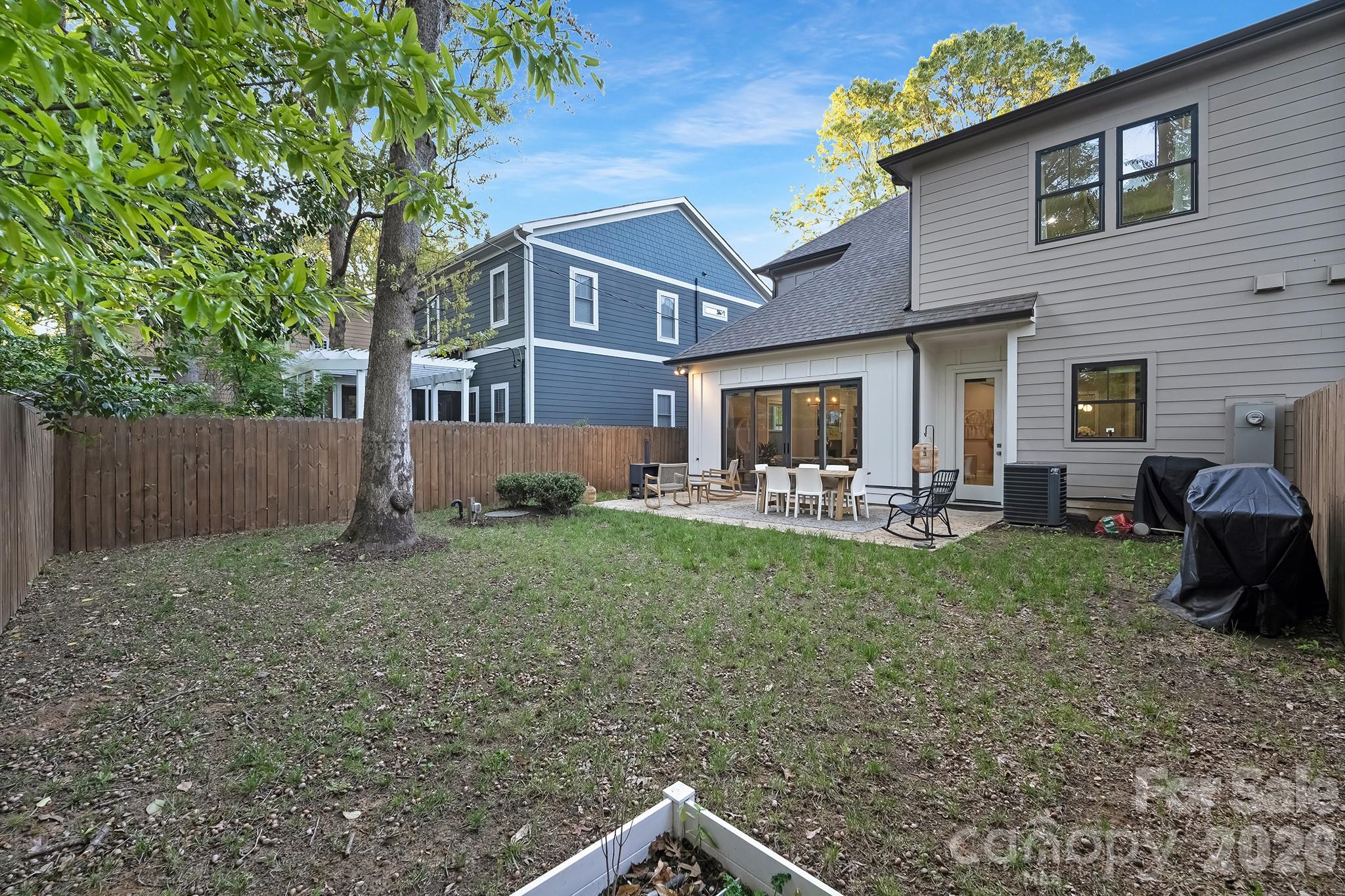 The Arts District - Residential