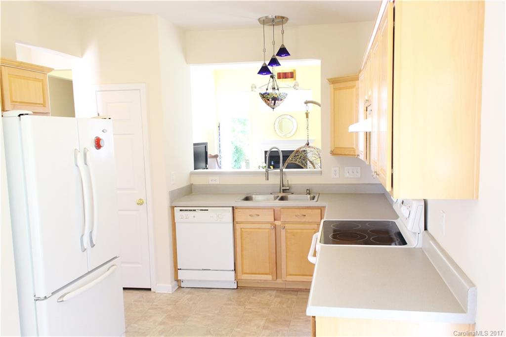 Autumn Cove At Lake Wylie - Residential