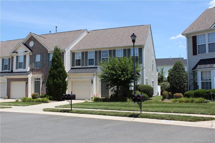 Beautiful end unit with private rear yard in popular Autumn Cove location. Upgrades include breakfast area bay window & maple kitchen cabinets. 2-story great room with fireplace. Main level master w/ bathroom & walk-in closet. Laundry area on main. Upstairs loft makes a great office or game room. Two bedrooms upstairs with a full bath. Backyard patio with mature trees for privacy. 1-car garage with guest parking across the street. Community amenities include pool and playground facilities.