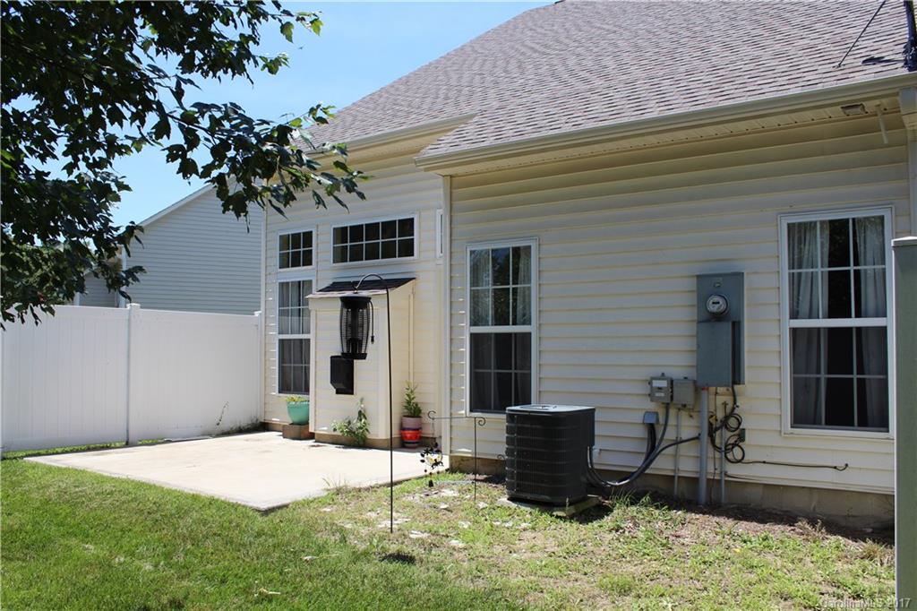 Autumn Cove At Lake Wylie - Residential