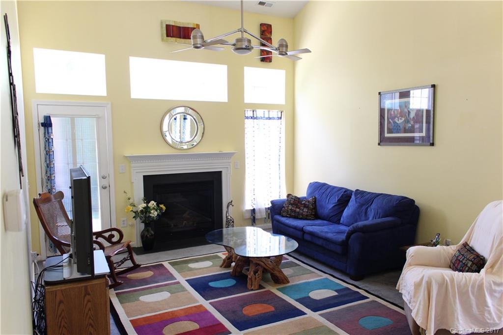 Autumn Cove At Lake Wylie - Residential