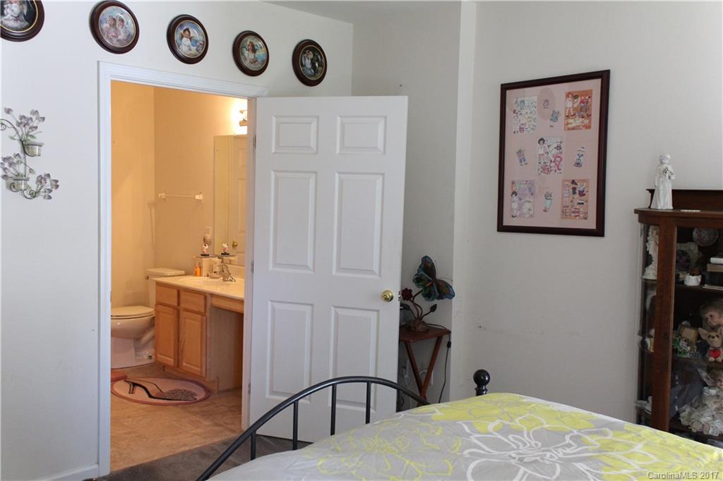 Autumn Cove At Lake Wylie - Residential