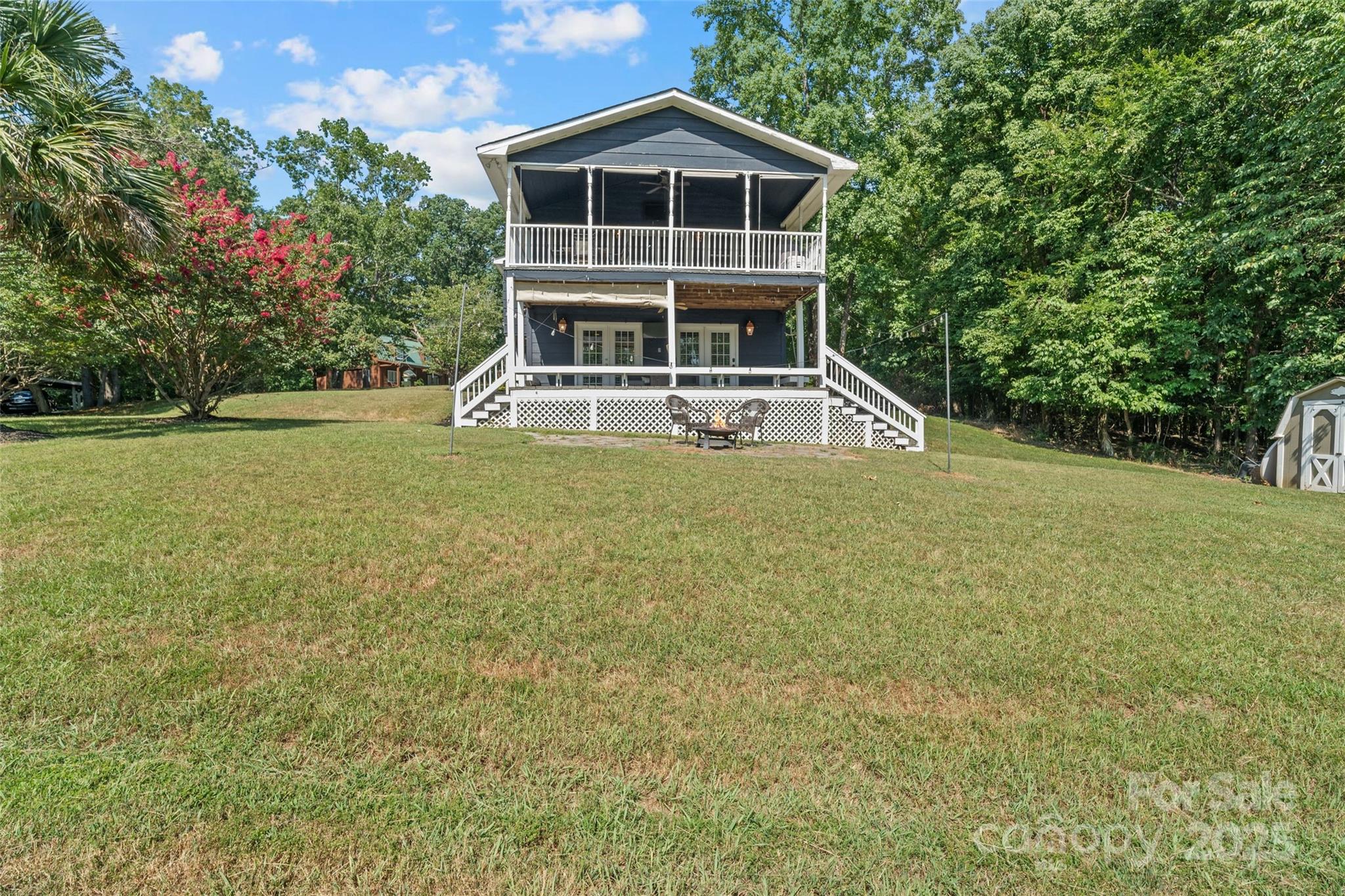 335 Carroll Cove