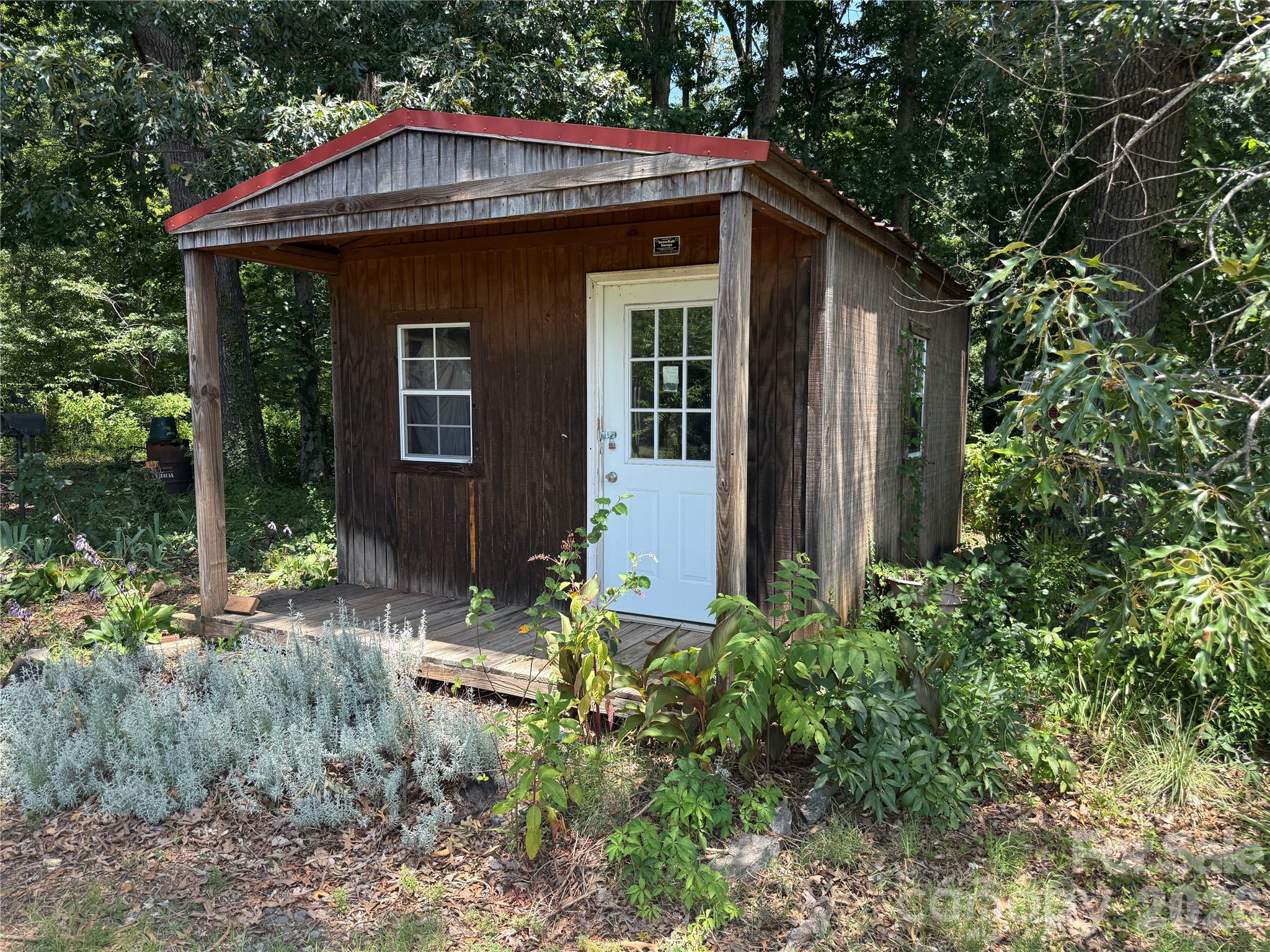 121 Brady Circle Road