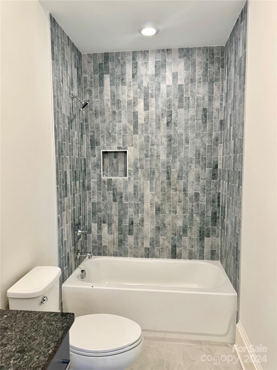 Broadmoor at Marvin - Residential