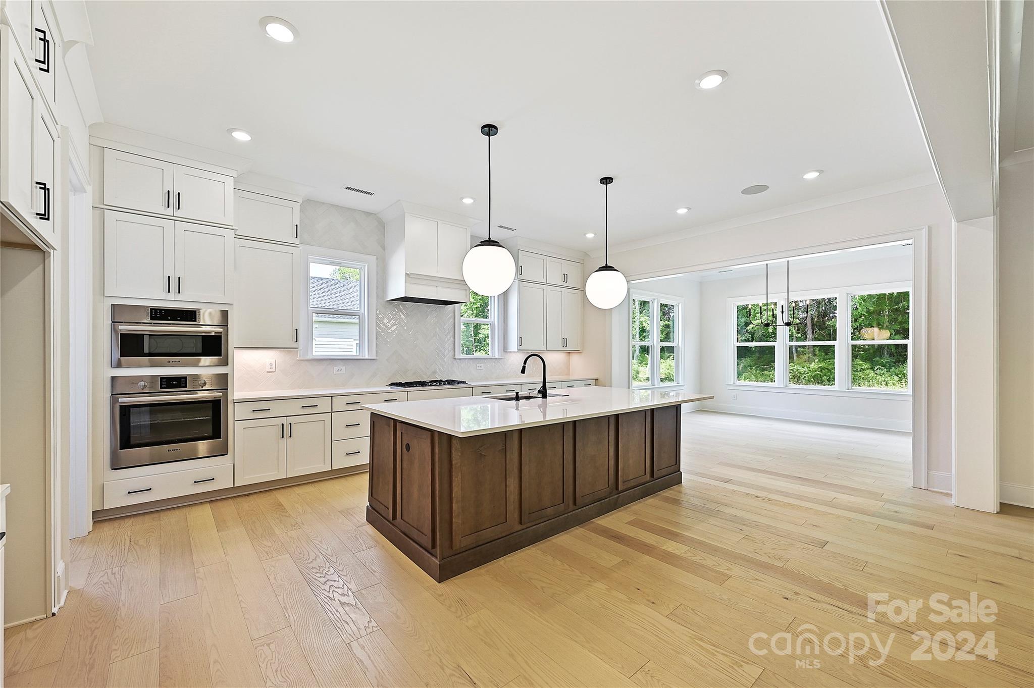 Broadmoor at Marvin - Residential