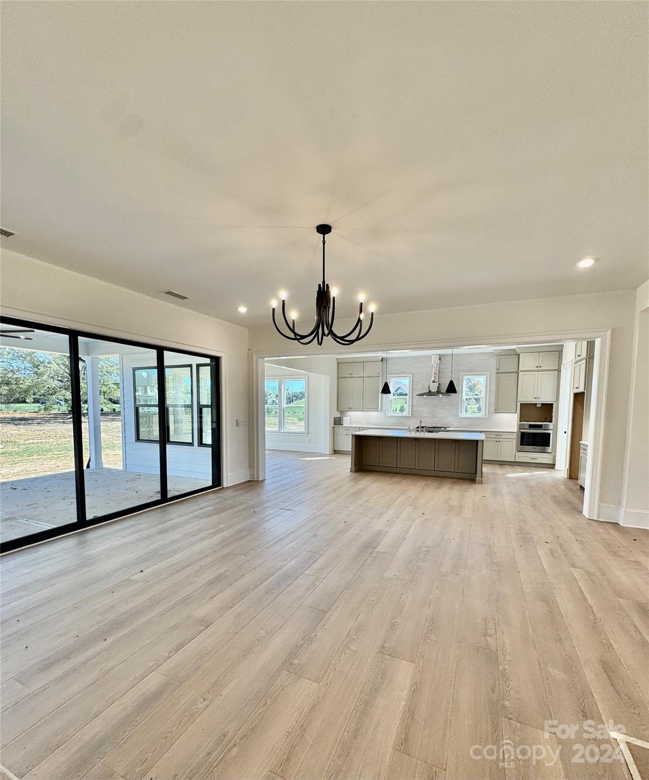 Broadmoor at Marvin - Residential